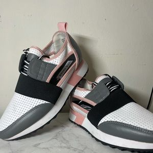 Steve Madden shoes